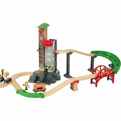 BRIO Lift And Load Warehouse Train Set 3 BRIO Lift And Load Warehouse Train Set - Image 3