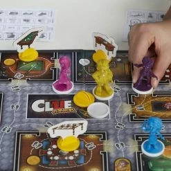 Hasbro Gaming Cluedo Junior Edition Board Game 5 Hasbro Gaming Cluedo Junior Edition Board Game -Zippi shop Cludeo junior edition board game 3