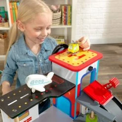 KidKraft Freeway Frenzy Raceway Set And Table With EZ Kraft Assembly -Zippi shop KidKraft Freeway Frenzy Raceway Set and Table with EZ Kraft Assembly 5