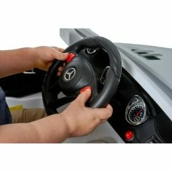 Brio Mercedes Benz 6 Volt SL400 Toy Ride On Car White -Zippi shop Mercedes Benz 6 Volt SL400 White 3