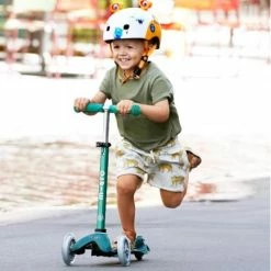Micro Mini Deluxe ECO Scooter Green 9 Micro Mini Deluxe ECO Scooter Green -Zippi shop Micro Mini Deluxe ECO 5